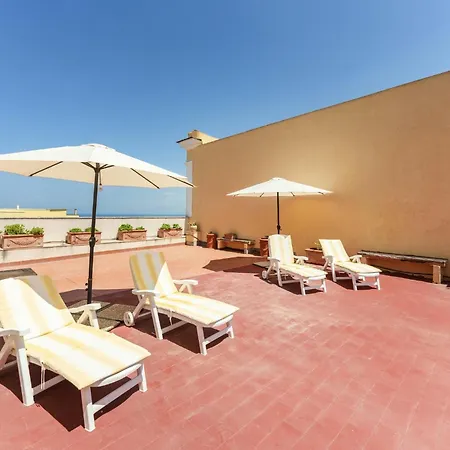 Il Palazzo Gasthuis Procida